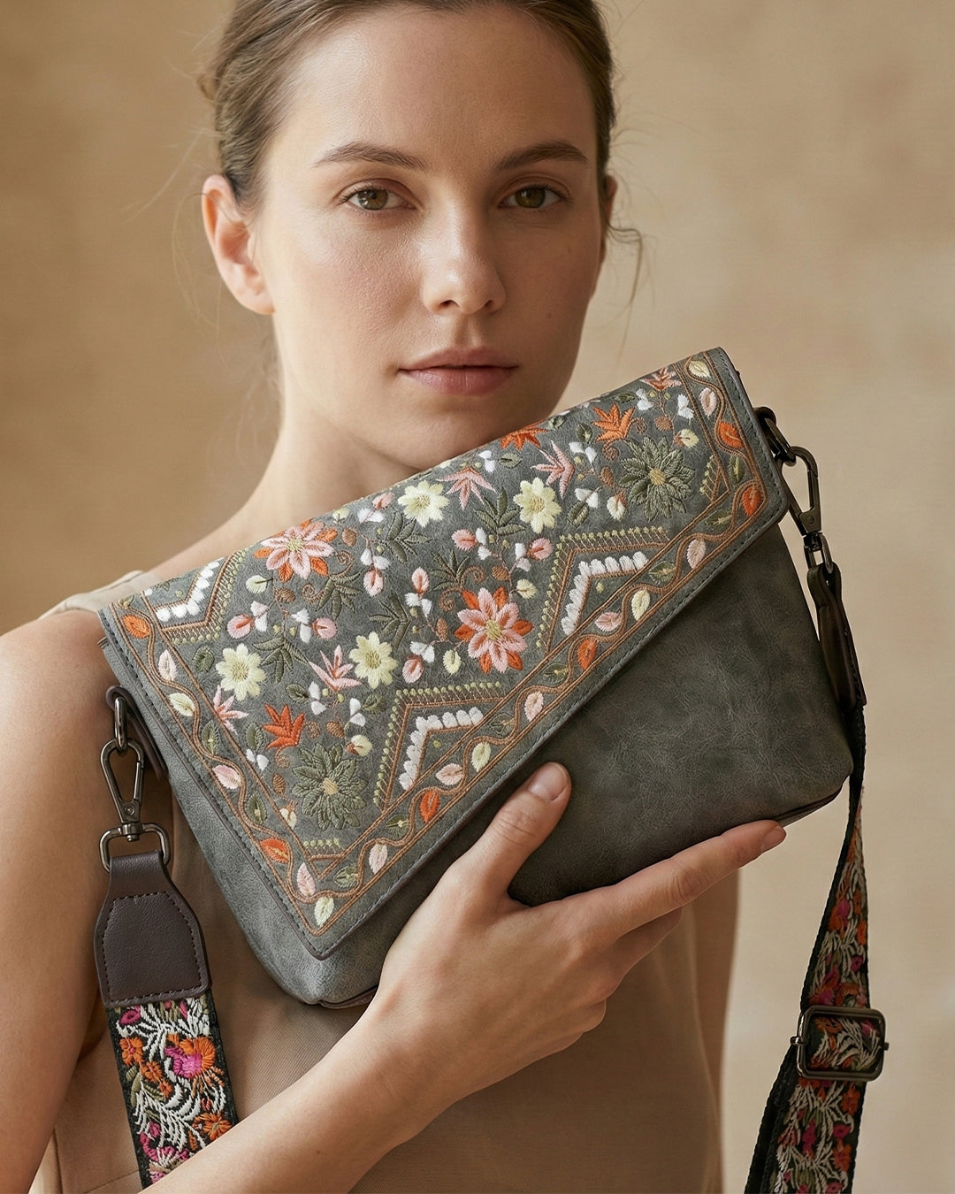 Vintage Floral Embroidered Envelope Crossbody Bag - Asymmetrical Flap