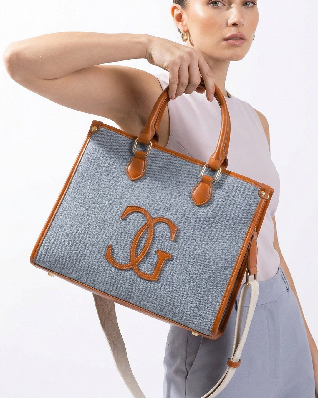 Classic CG  Contrast Trim Textured Satchel