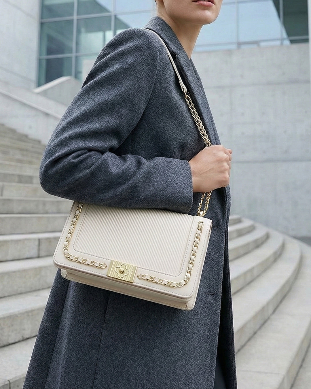 Premium Multi-Dimensional Chain Crossbody Bag