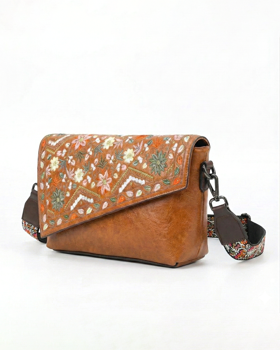 Vintage Floral Embroidered Envelope Crossbody Bag - Asymmetrical Flap